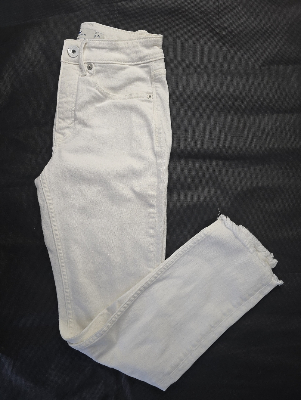 Vineyard Vines White Denim Jeans High Rise Crop Frayed Cuffs Coastal Prep 24